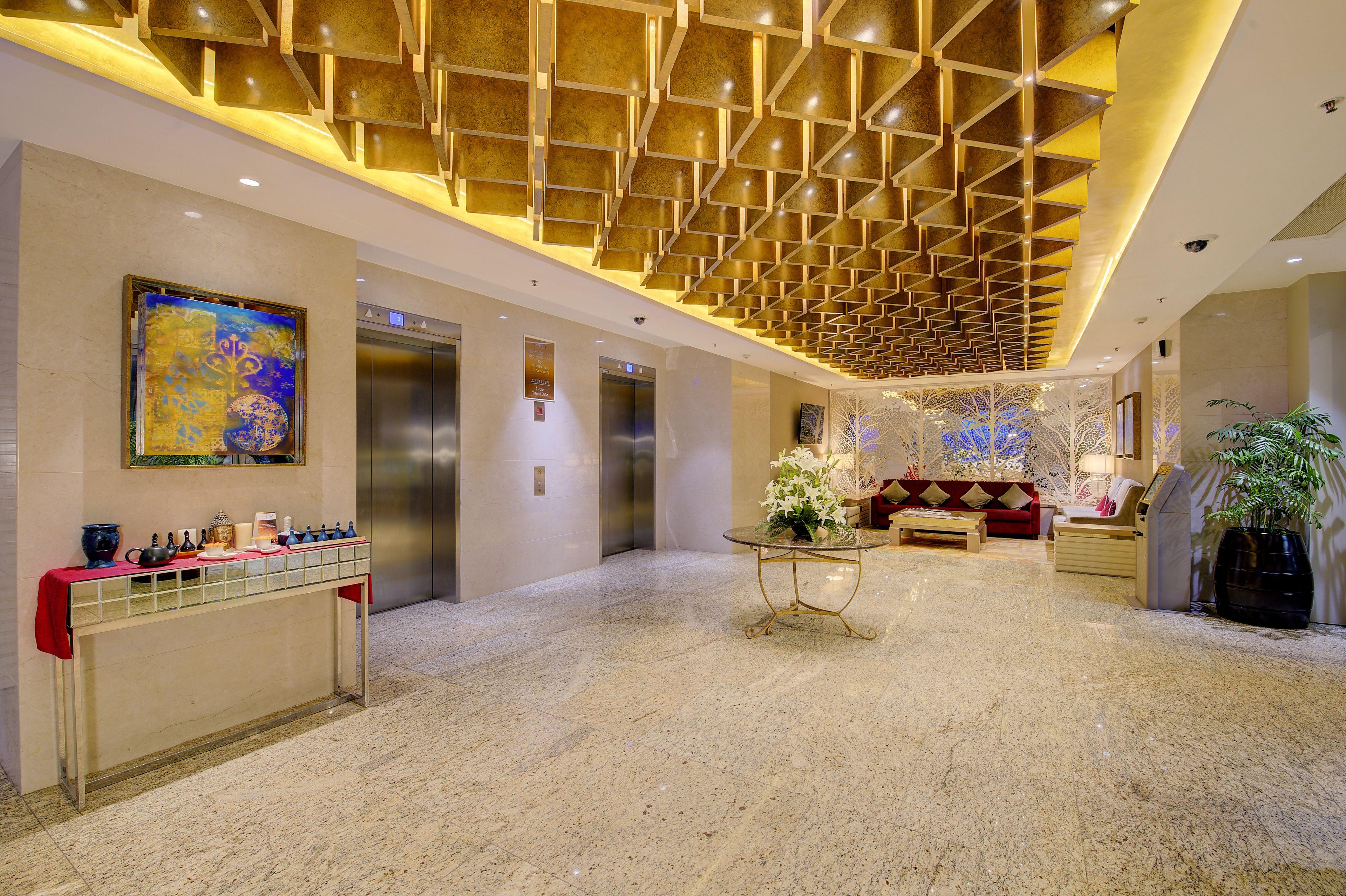 Niranta Transit Hotel Mumbai Airport - At Arrivals — Photos 1